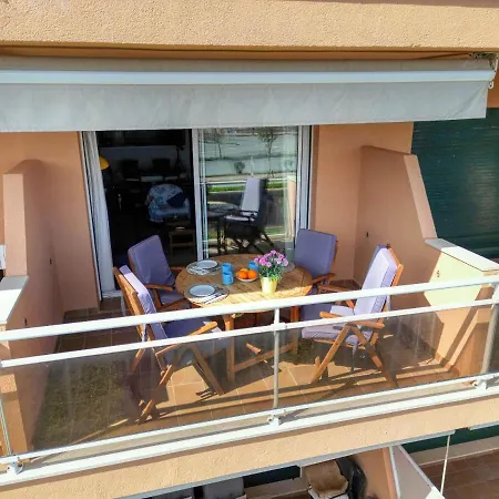 Port Pals, Precioso Con Vista Al Mar Y Piscina Apartment